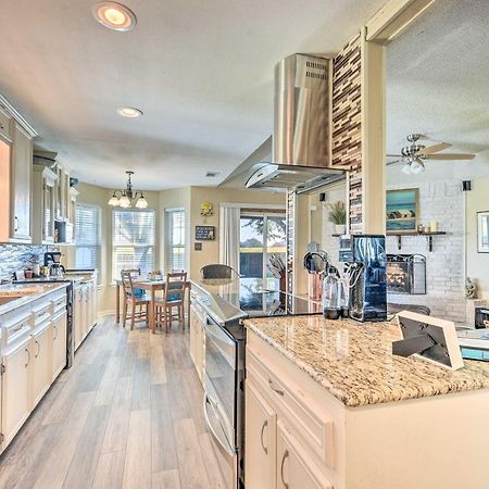 Abilene Home With Bbq And Pvt Yard, 1 Mi To Acu! Bagian luar foto